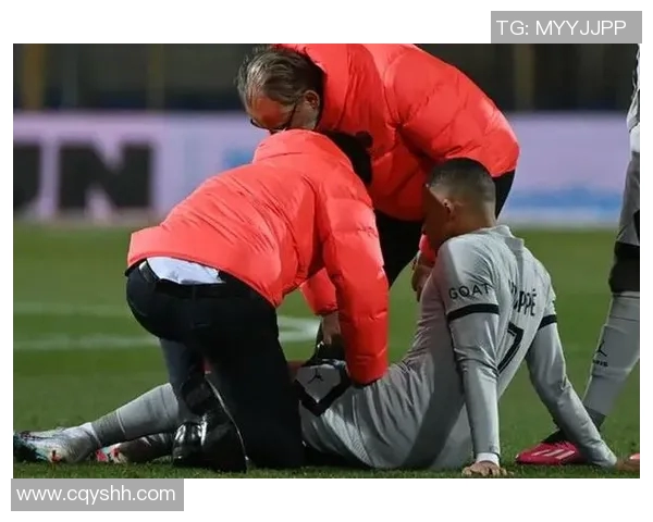 马尔姆巴佩因受伤缺席下轮比赛，球迷盼其早日康复