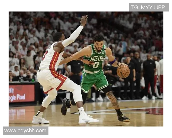 猛龙队对决凯尔特人队，胜负难分——谁将主宰NBA赛场？