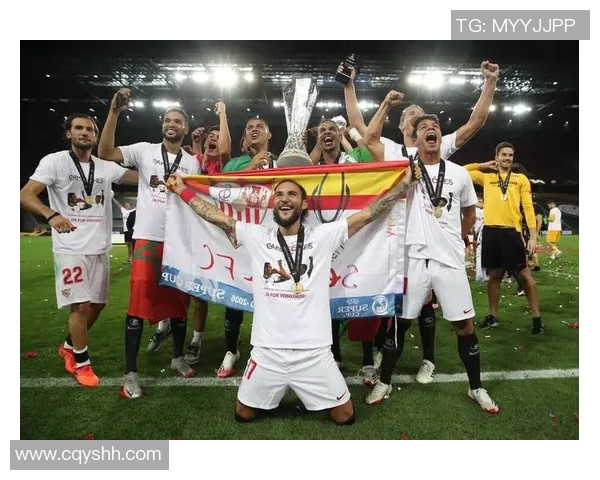 塞维利亚助教指导球队踢法，希望反弹西甲战绩