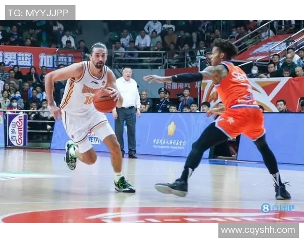 阿列克谢-施韦德在CBA洛阳揭幕战上演得分秀，为球队贡献全面表现